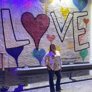 Meet your Posher, Melissa